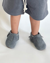 Load image into Gallery viewer, BABY &amp; KIDS LEATHER SHOES | DUSTY BLUE
