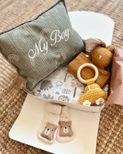 Load image into Gallery viewer, GIFT SET ZOO BLANKET
