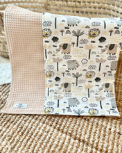 Load image into Gallery viewer, GIFT SET ZOO BLANKET
