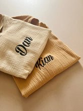 Load image into Gallery viewer, HOODED PONCHO MUSLIN COTTON HONEY CARAMEL
