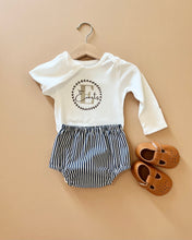 Load image into Gallery viewer, ONESIE LONG SLEEVE WHITE
